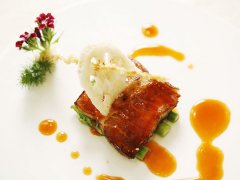 <b>藕粉桂花糖糕自磨糙米浆桂花白糖糕</b>